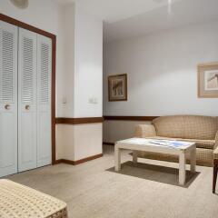 Отель Espahotel Plaza Basilica Мадрид комната для гостей фото 2