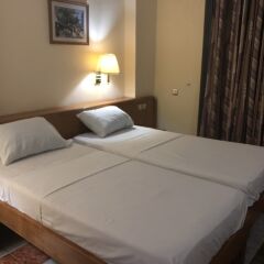 Maple Leaf Hotel комната для гостей фото 4