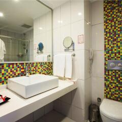 Ramada Resort Side Турция, Сиде - 2 отзыва об отеле, цены и фото номеров - забронировать отель Ramada Resort Side онлайн ванная