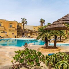 Отель Gozo Village Holidays бассейн фото 3