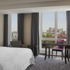 Crowne Plaza Уфа-Конгресс Отель комната для гостей фото 5