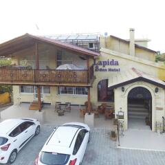 Lapida Hotel парковка