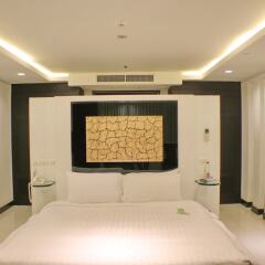 Отель Amari Nova Suites