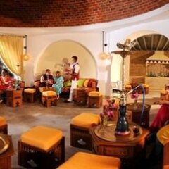 Отель Club Sunshine Rosa Rivage Монастир гостиничный бар