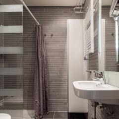 Отель Dapper Market Apartments Нидерланды, Амстердам - отзывы, цены и фото номеров - забронировать отель Dapper Market Apartments онлайн ванная фото 2