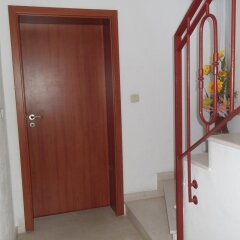 Отель Dobrevi Guest House Болгария, Бургас - отзывы, цены и фото номеров - забронировать отель Dobrevi Guest House онлайн интерьер отеля