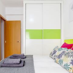 Отель Chic Valencia Céntrico Испания, Валенсия - отзывы, цены и фото номеров - забронировать отель Chic Valencia Céntrico онлайн комната для гостей фото 2