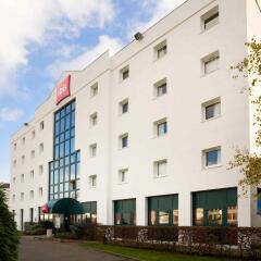Отель ibis Le Bourget с домашними животными