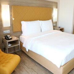 Отель Radisson Blu Hotel Toulouse Airport Франция, Бланьяк - 1 отзыв об отеле, цены и фото номеров - забронировать отель Radisson Blu Hotel Toulouse Airport онлайн комната для гостей фото 3