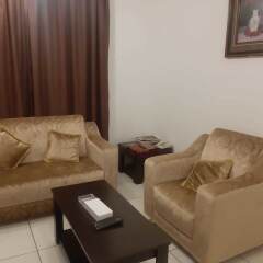 Отель Al Bishr Hotel Apartments ОАЭ, Шарджа - отзывы, цены и фото номеров - забронировать отель Al Bishr Hotel Apartments онлайн комната для гостей фото 4