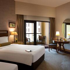 Отель Amwaj Rotana - Jumeirah Beach Residence комната для гостей фото 4