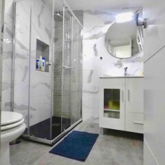 Отель With one Bedroom in Madrid, With Wifi Испания, Мадрид - отзывы, цены и фото номеров - забронировать отель With one Bedroom in Madrid, With Wifi онлайн ванная