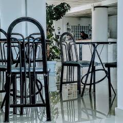 Отель Hilltop Hotel Греция, Ханиотис - отзывы, цены и фото номеров - забронировать отель Hilltop Hotel онлайн фитнесс-зал