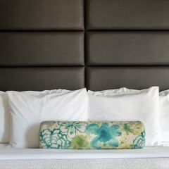 Отель Stay Alfred at 80 on the Commons комната для гостей фото 3