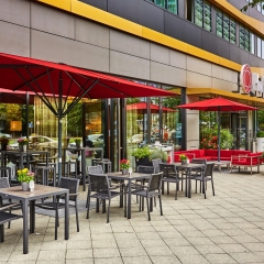Отель Ramada Hotel Berlin-Alexanderplatz Германия, Берлин - 1 отзыв об отеле, цены и фото номеров - забронировать отель Ramada Hotel Berlin-Alexanderplatz онлайн питание