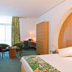 Отель Mercure Grand Jebel Hafeet Al Ain Hotel ОАЭ, Эль-Айн - отзывы, цены и фото номеров - забронировать отель Mercure Grand Jebel Hafeet Al Ain Hotel онлайн комната для гостей