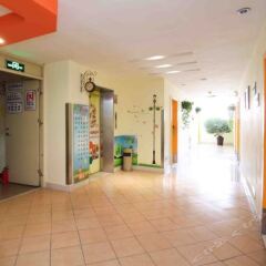 Отель Dongguan Octagon Inn (Dasan Stores) парковка