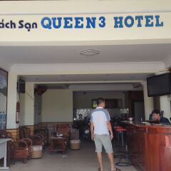 Queen 3 Hotel Нячанг гостиничный бар