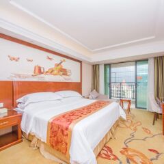 Vienna Hotel Qingyuan Taihe Ancient Cave комната для гостей