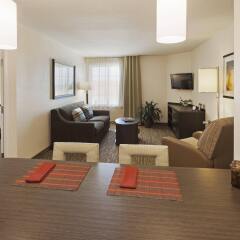 Отель Candlewood Suites Bay City комната для гостей фото 2