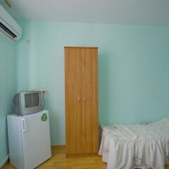 Гостиница Guest House Krymskaya 82 в Анапе отзывы, цены и фото номеров - забронировать гостиницу Guest House Krymskaya 82 онлайн Анапа удобства в номере фото 2
