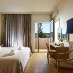 Malia Bay Beach Hotel & Bungalows комната для гостей фото 2