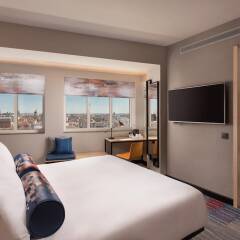 Отель Aloft Madrid Gran Via комната для гостей фото 5