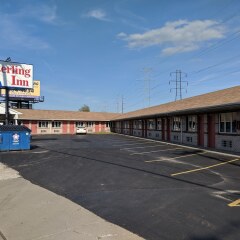 Отель Knights Inn Niagara Falls Near IAG Airport США, Ниагара-Фолс - отзывы, цены и фото номеров - забронировать отель Knights Inn Niagara Falls Near IAG Airport онлайн парковка
