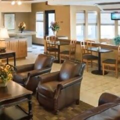 Отель Chicago Club Inn & Suites гостиничный бар
