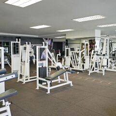 Отель AVANI Atrium Bangkok фитнесс-зал фото 3