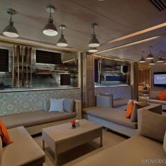 Отель Riva Surya Bangkok интерьер отеля