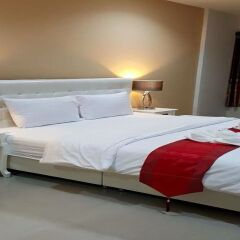 Отель The Pool Resort комната для гостей