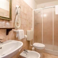 Отель Casa Rezzonico Италия, Венеция - отзывы, цены и фото номеров - забронировать отель Casa Rezzonico онлайн ванная фото 2