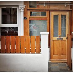 Отель London Malvern Road Rooms To Let Лондон сейф в номере