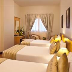 Landmark Plaza Hotel комната для гостей фото 5