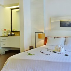 Отель DoubleTree by Hilton Phuket Banthai Resort сейф в номере