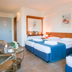 Отель Daphne Holiday Club Греция, Халкидики - 1 отзыв об отеле, цены и фото номеров - забронировать отель Daphne Holiday Club онлайн комната для гостей фото 2