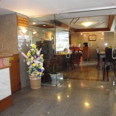 Отель Interchange Tower Serviced Apartment Таиланд, Бангкок - отзывы, цены и фото номеров - забронировать отель Interchange Tower Serviced Apartment онлайн интерьер отеля фото 2