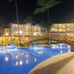 Отель Majestic Colonial Punta Cana бассейн