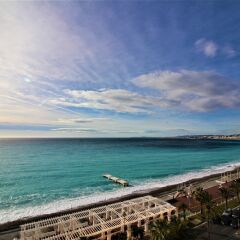 Отель Nice Booking - Royal Luxembourg Piscine Ницца пляж фото 2