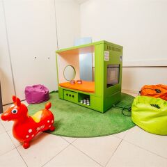 Hotel Hubert Grand Place Брюссель детские мероприятия