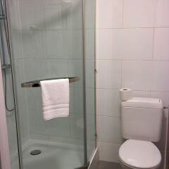 Holidays Hostel Midi ванная