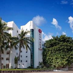 Отель Ramada Resort Mazatlan развлечения