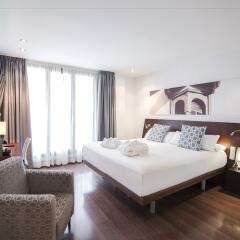 Отель Petit Palace Marques Santa Ana Испания, Севилья - отзывы, цены и фото номеров - забронировать отель Petit Palace Marques Santa Ana онлайн комната для гостей фото 2
