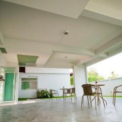 Отель The Meet Green Apartment Таиланд, Бангкок - отзывы, цены и фото номеров - забронировать отель The Meet Green Apartment онлайн интерьер отеля фото 2