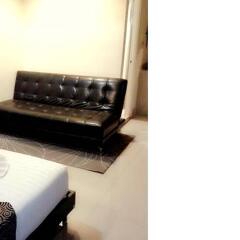 Отель The Mix Bangkok Бангкок сейф в номере