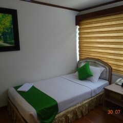 Orchid Hotel in Yangon, Myanmar from 147$, photos, reviews - zenhotels.com guestroom photo 5