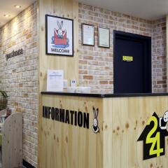 Отель 24 Guesthouse Myeongdong Avenue Южная Корея, Сеул - 2 отзыва об отеле, цены и фото номеров - забронировать отель 24 Guesthouse Myeongdong Avenue онлайн интерьер отеля фото 2