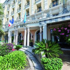 Отель Hôtel Vacances Bleues Le Royal фото 11
