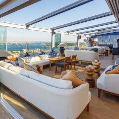 Отель Ravouna 1906 Suites - Special Class, Adults Only гостиничный бар